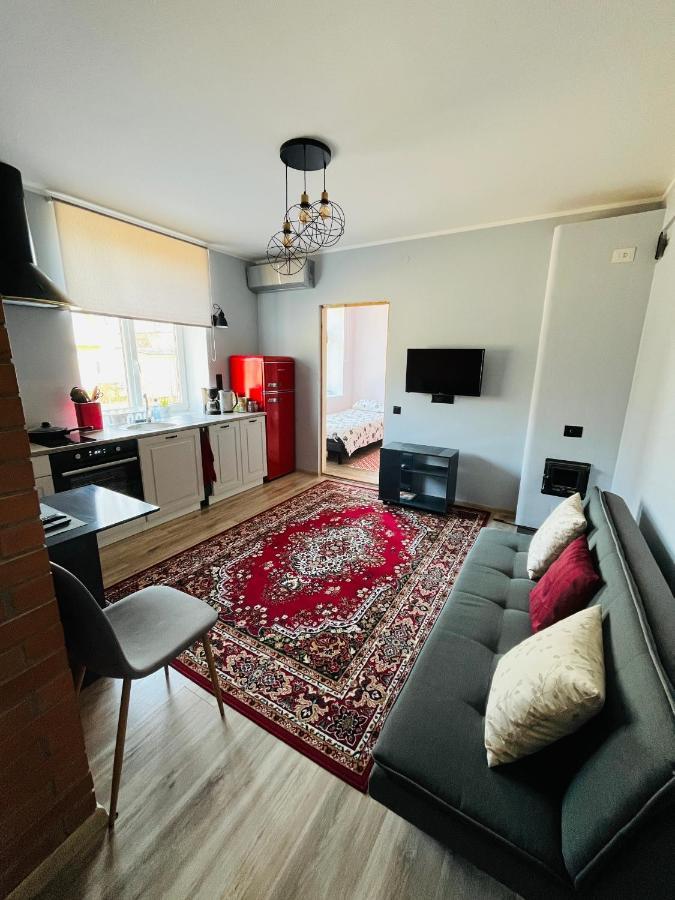 Maria Apartment Roomassaare クレサーレ エクステリア 写真